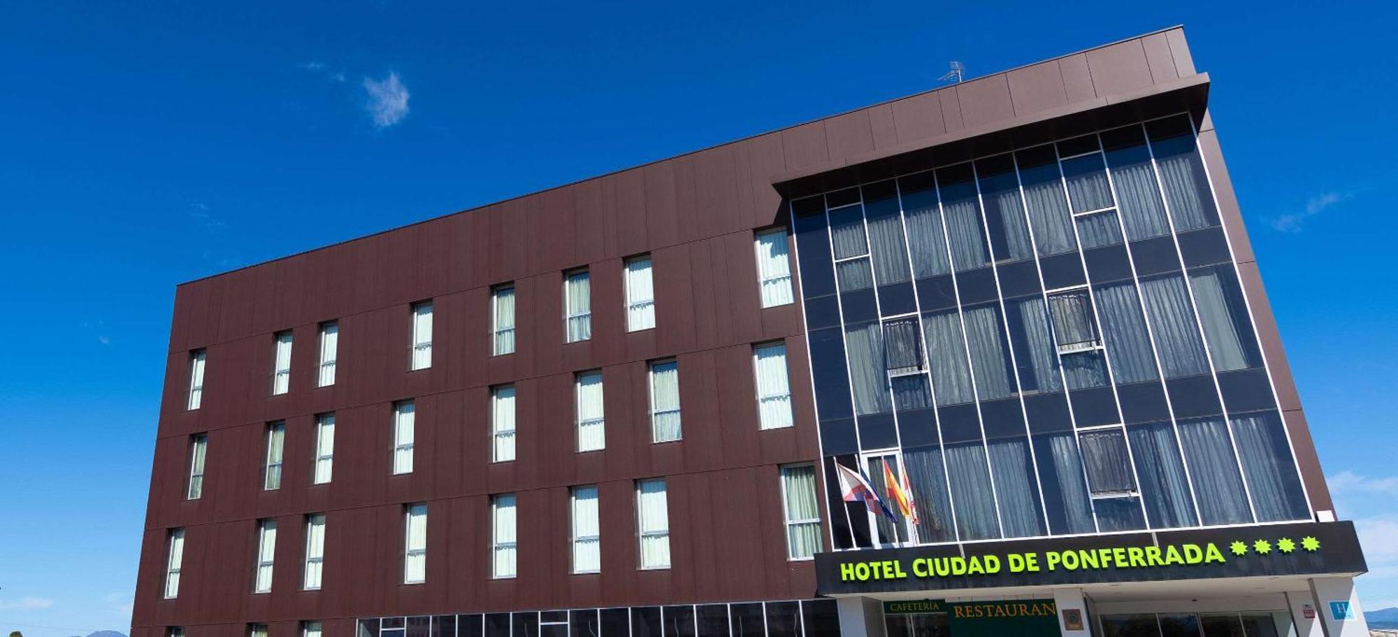 Hotel Ciudad De Ponferrada, Ascend Hotel Collection Luaran gambar